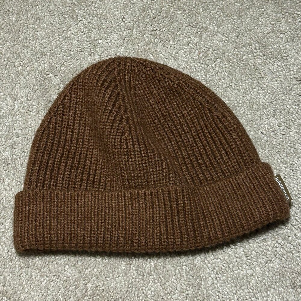 granola lululemon ribbed knit beanie